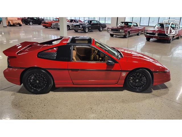 1988 Pontiac Fiero (CC-2101663) for sale in Dearborn, Michigan