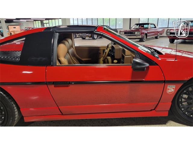 1988 Pontiac Fiero (CC-2101663) for sale in Dearborn, Michigan