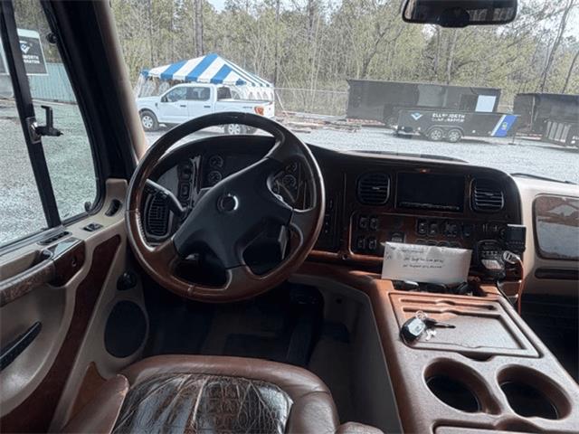 2009 Freightliner M2 106 (CC-2101793) for sale in Birmingham, Alabama