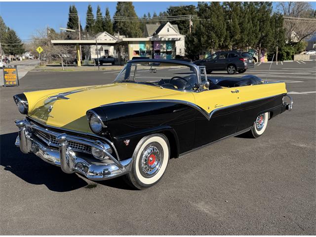 1955 Ford Fairlane (CC-2101837) for sale in Grass Valley, California