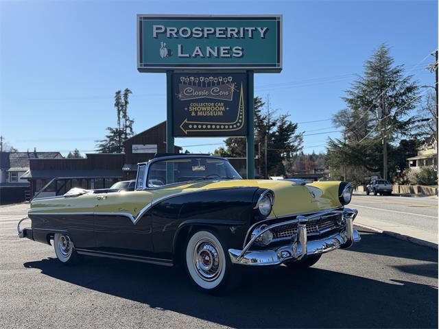 1955 Ford Fairlane (CC-2101837) for sale in Grass Valley, California