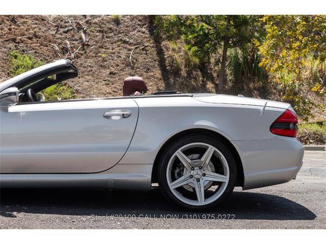 2009 Mercedes-Benz SL550 (CC-2101909) for sale in Beverly Hills, California