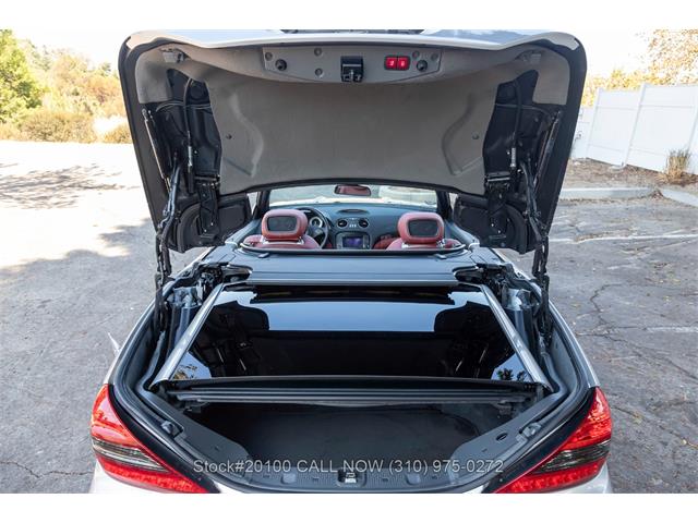 2009 Mercedes-Benz SL550 (CC-2101909) for sale in Beverly Hills, California