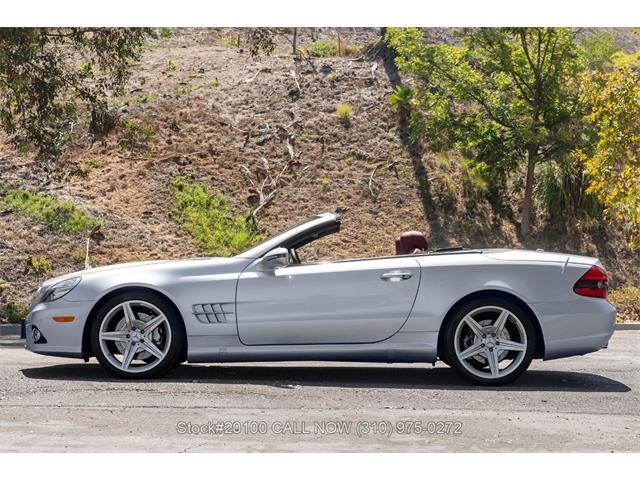 2009 Mercedes-Benz SL550 (CC-2101909) for sale in Beverly Hills, California