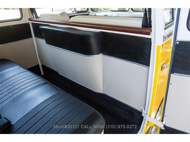 1974 Volkswagen Bus (CC-2101914) for sale in Beverly Hills, California