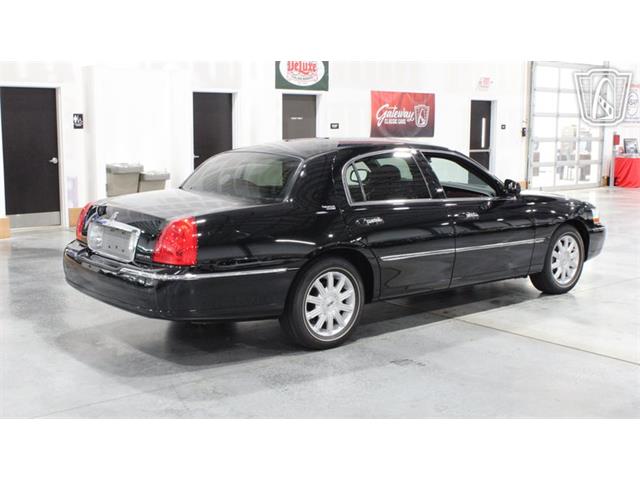 2006 Lincoln Town Car (CC-2101922) for sale in Runnemede, New Jersey