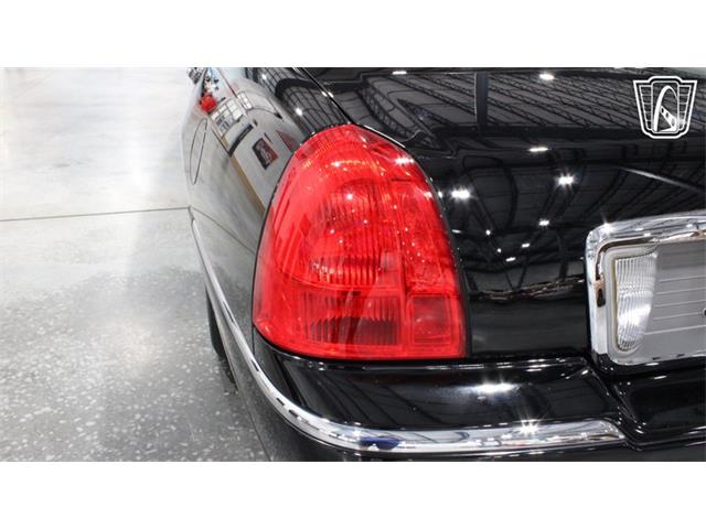 2006 Lincoln Town Car (CC-2101922) for sale in Runnemede, New Jersey