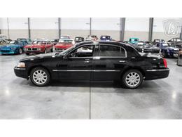 2006 Lincoln Town Car (CC-2101922) for sale in Runnemede, New Jersey