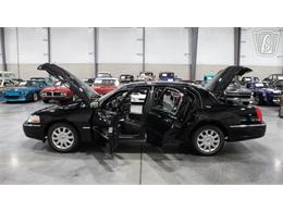 2006 Lincoln Town Car (CC-2101922) for sale in Runnemede, New Jersey