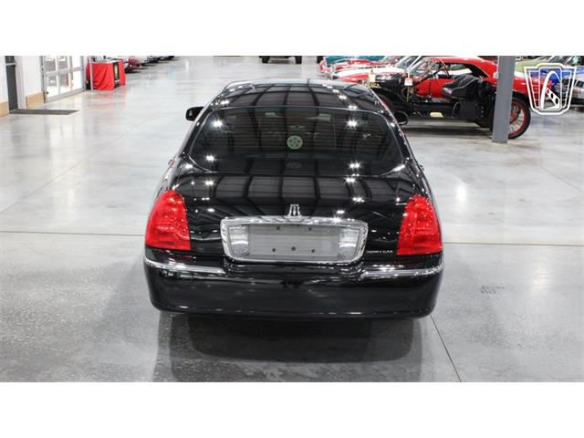 2006 Lincoln Town Car (CC-2101922) for sale in Runnemede, New Jersey