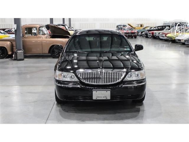2006 Lincoln Town Car (CC-2101922) for sale in Runnemede, New Jersey
