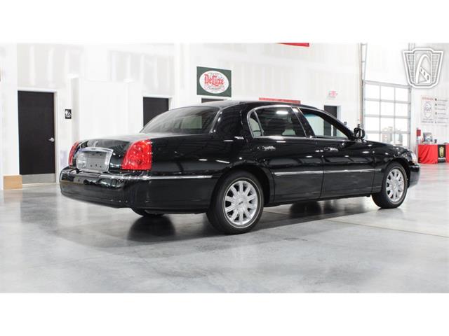 2006 Lincoln Town Car (CC-2101922) for sale in Runnemede, New Jersey