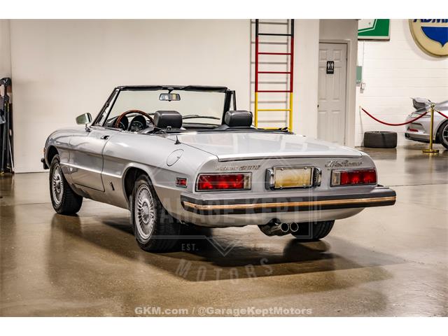 1976 Alfa Romeo 2000 Spider Veloce (CC-2101967) for sale in Grand Rapids, Michigan