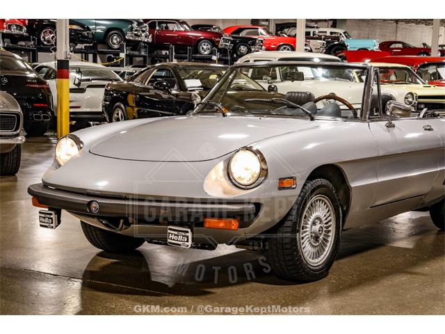 1976 Alfa Romeo 2000 Spider Veloce (CC-2101967) for sale in Grand Rapids, Michigan