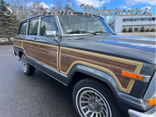 1989 Jeep Grand Wagoneer (CC-2101994) for sale in North Andover, Massachusetts