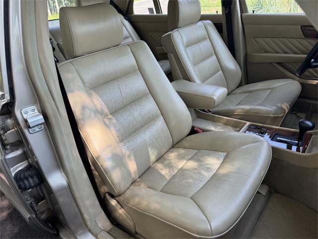 1989 Mercedes-Benz 300SEL (CC-2102008) for sale in Saratoga Springs, New York