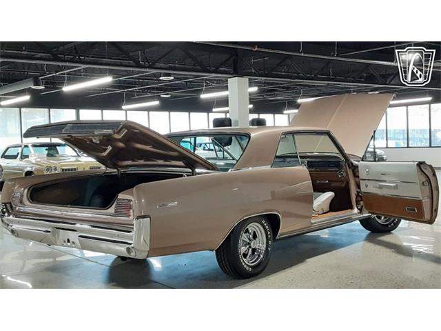 1963 Pontiac Grand Prix (CC-2102040) for sale in Dearborn, Michigan