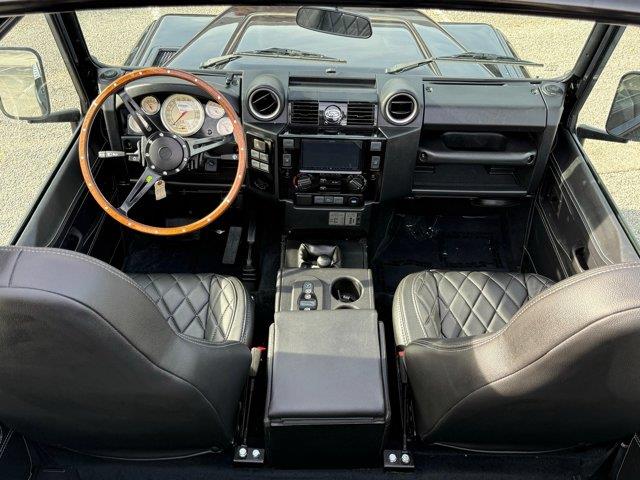 1987 Land Rover Defender 110 (CC-2102091) for sale in Carrollton, Texas