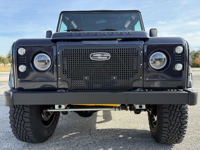 1987 Land Rover Defender 110 (CC-2102091) for sale in Carrollton, Texas