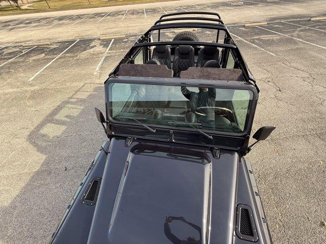 1987 Land Rover Defender 110 (CC-2102091) for sale in Carrollton, Texas
