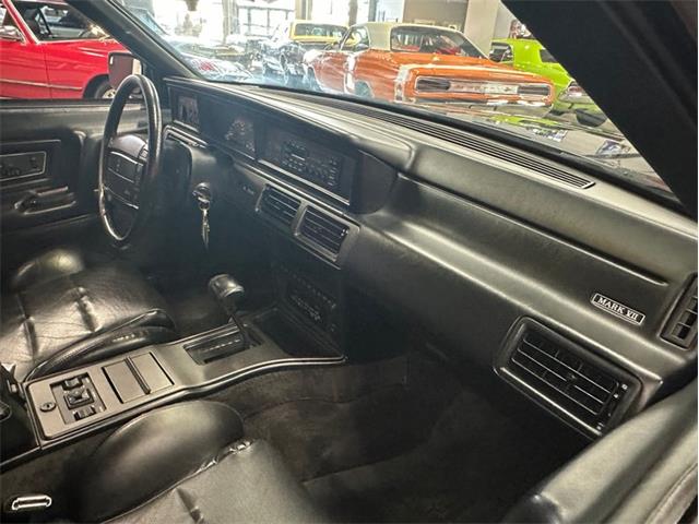 1991 Lincoln LS (CC-2102092) for sale in West Babylon, New York