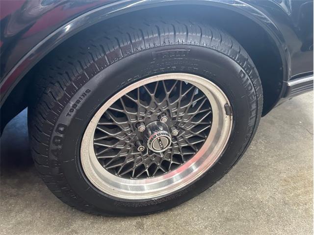 1991 Lincoln LS (CC-2102092) for sale in West Babylon, New York