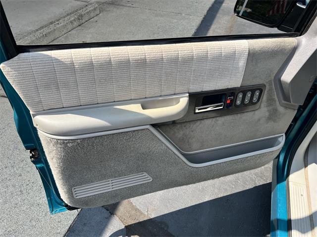 1994 Chevrolet Silverado 1500 (CC-2102197) for sale in Clarkston, Michigan