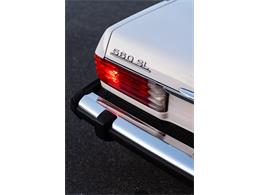 1989 Mercedes-Benz 560SL (CC-2102215) for sale in Southampton, New York