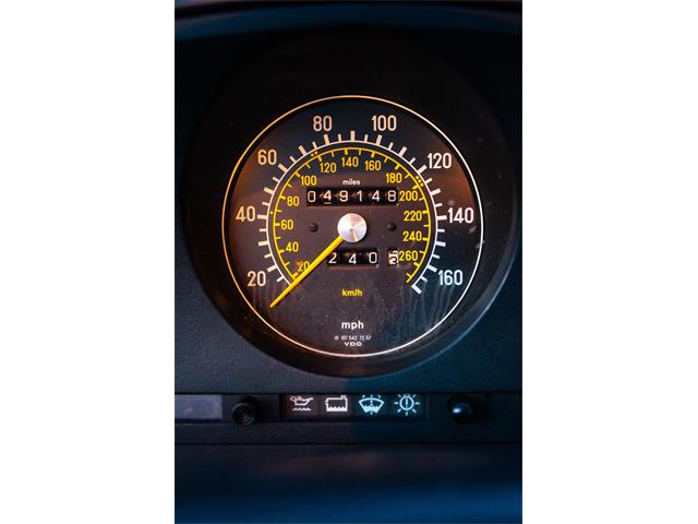 1989 Mercedes-Benz 560SL (CC-2102215) for sale in Southampton, New York