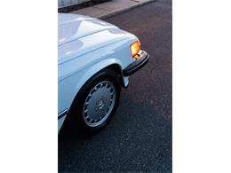 1989 Mercedes-Benz 560SL (CC-2102215) for sale in Southampton, New York