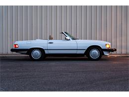 1989 Mercedes-Benz 560SL (CC-2102215) for sale in Southampton, New York