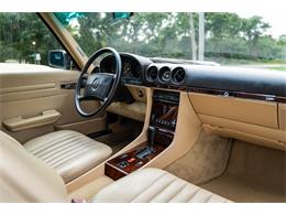 1989 Mercedes-Benz 560SL (CC-2102215) for sale in Southampton, New York
