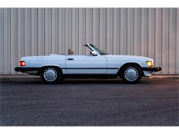 1989 Mercedes-Benz 560SL (CC-2102215) for sale in Southampton, New York