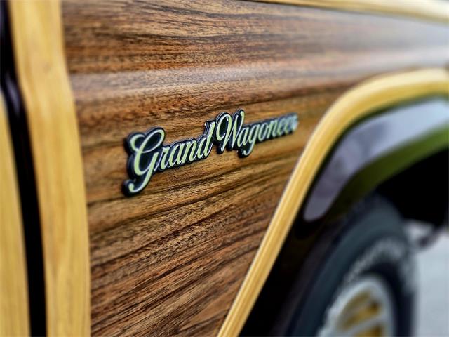 1989 Jeep Grand Wagoneer (CC-2102330) for sale in Saratoga Springs, New York