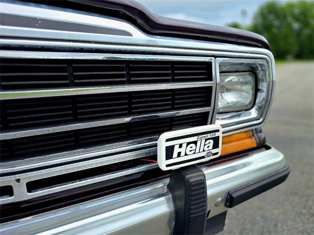 1989 Jeep Grand Wagoneer (CC-2102330) for sale in Saratoga Springs, New York