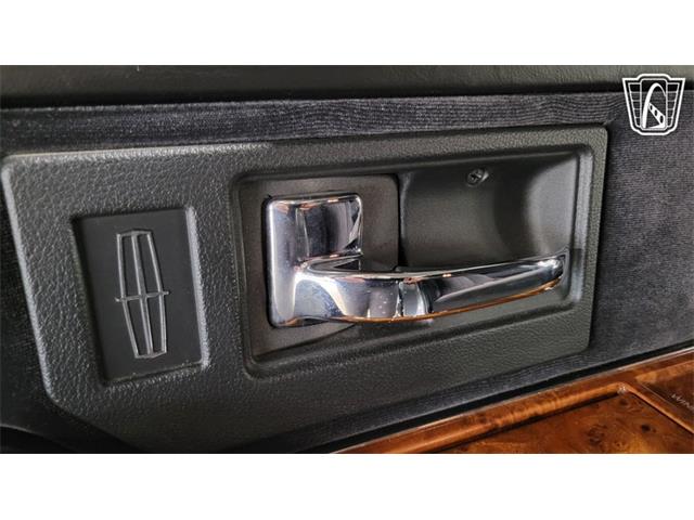 1993 Lincoln Town Car (CC-2102348) for sale in Dearborn, Michigan