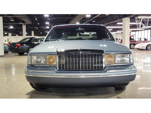 1993 Lincoln Town Car (CC-2102348) for sale in Dearborn, Michigan