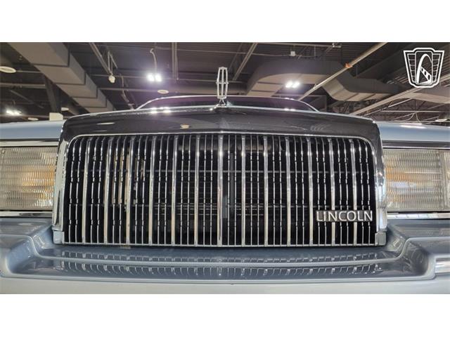 1993 Lincoln Town Car (CC-2102348) for sale in Dearborn, Michigan