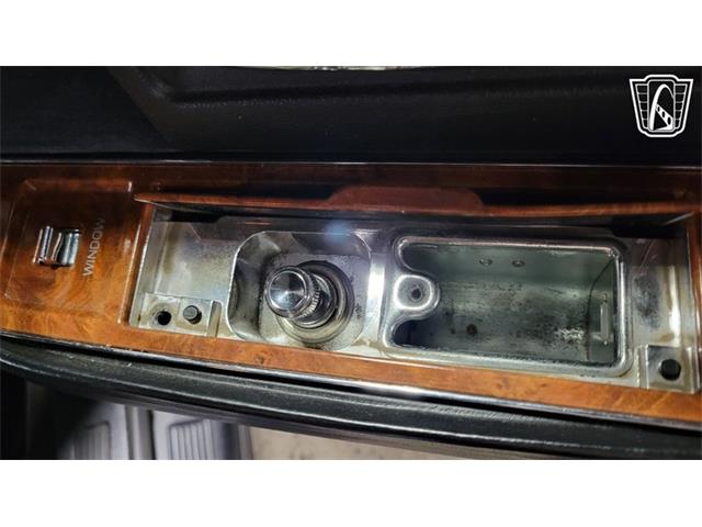 1993 Lincoln Town Car (CC-2102348) for sale in Dearborn, Michigan