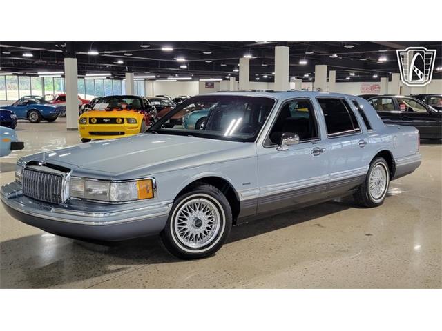 1993 Lincoln Town Car (CC-2102348) for sale in Dearborn, Michigan