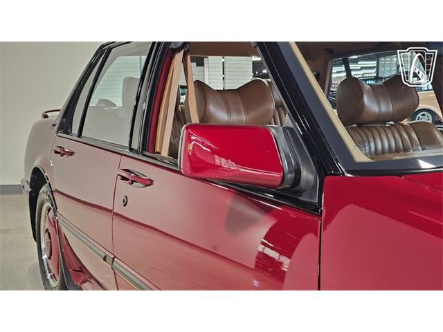 1989 Pontiac Bonneville (CC-2102364) for sale in Dearborn, Michigan