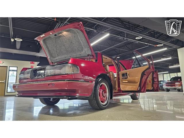 1989 Pontiac Bonneville (CC-2102364) for sale in Dearborn, Michigan