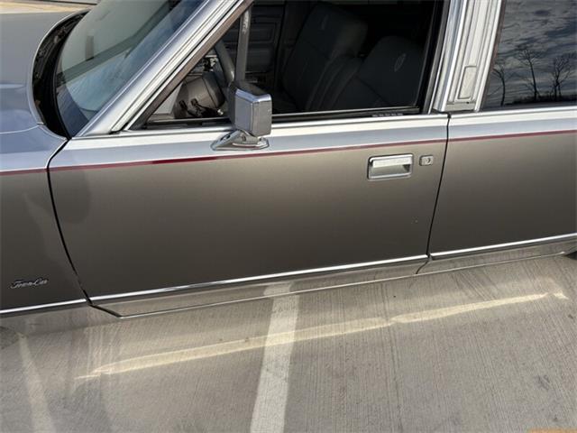 1988 Lincoln Town Car (CC-2102405) for sale in Statesville, North Carolina