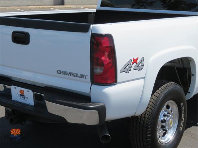 2004 Chevrolet Silverado (CC-2102437) for sale in Mesa, Arizona