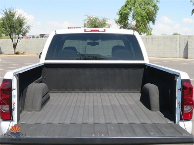 2004 Chevrolet Silverado (CC-2102437) for sale in Mesa, Arizona
