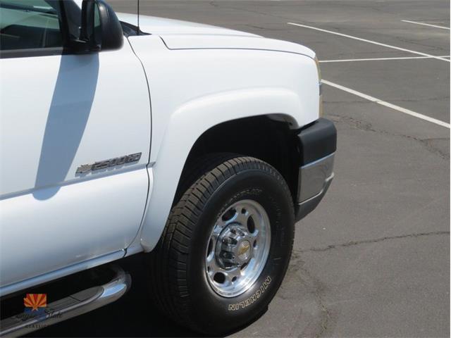 2004 Chevrolet Silverado (CC-2102437) for sale in Mesa, Arizona