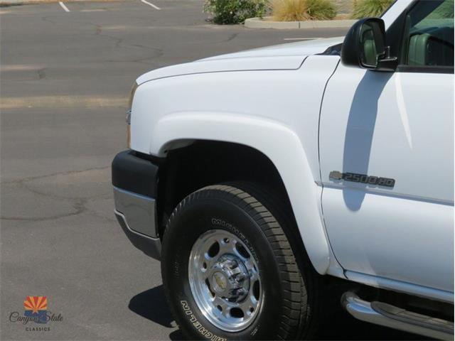 2004 Chevrolet Silverado (CC-2102437) for sale in Mesa, Arizona