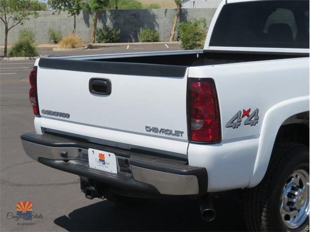 2004 Chevrolet Silverado (CC-2102437) for sale in Mesa, Arizona