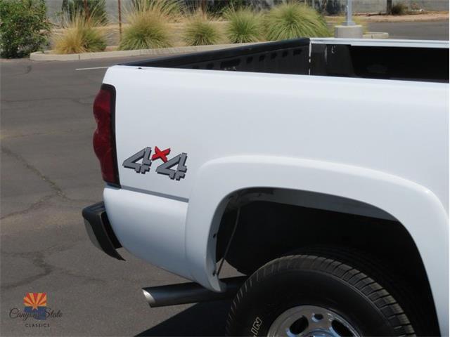2004 Chevrolet Silverado (CC-2102437) for sale in Mesa, Arizona