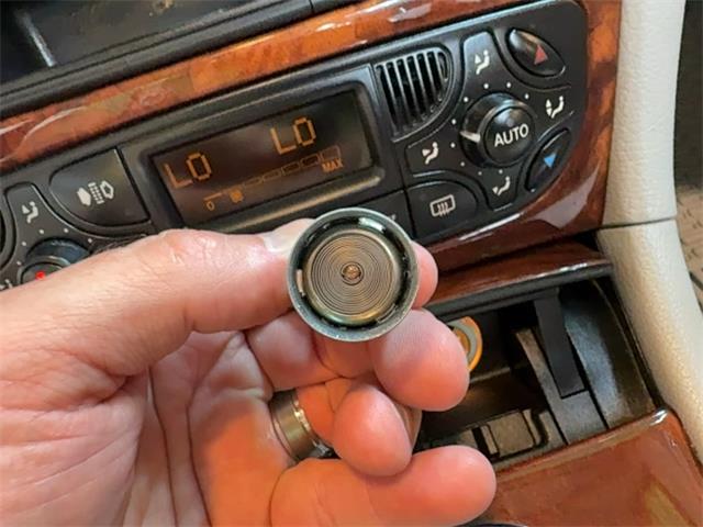 2004 Mercedes-Benz CLK-Class (CC-2102455) for sale in Reading, Pennsylvania